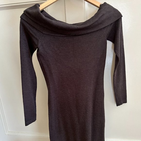 Guess knit bodycon dress grey long sleeve off-shoulder - Small - new with tags - Picture 1 of 3